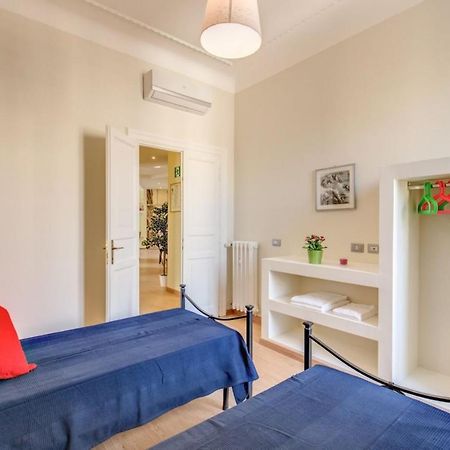 Lovely 4-Bedroom Apartment 30M Sangiovanni Metro Rome Luaran gambar