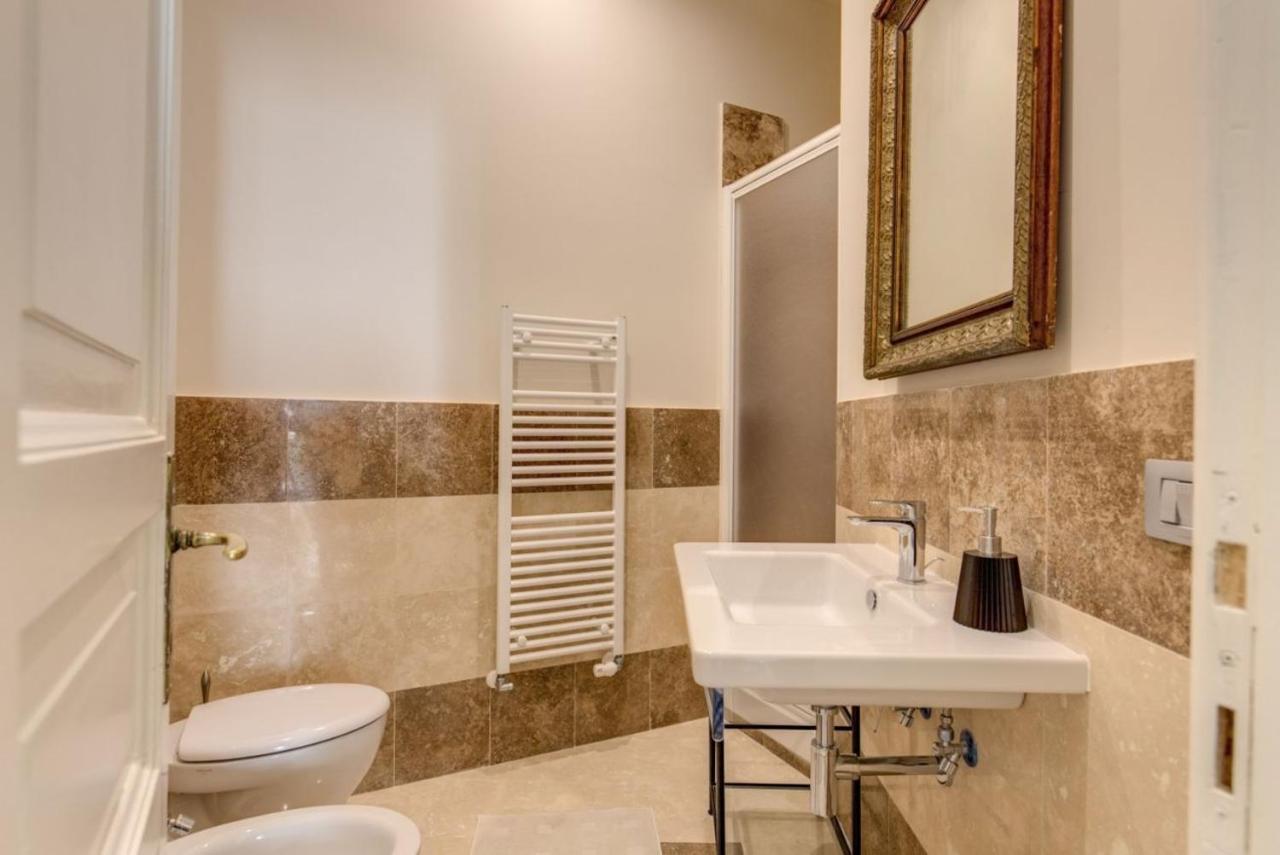 Lovely 4-Bedroom Apartment 30M Sangiovanni Metro Rome Luaran gambar