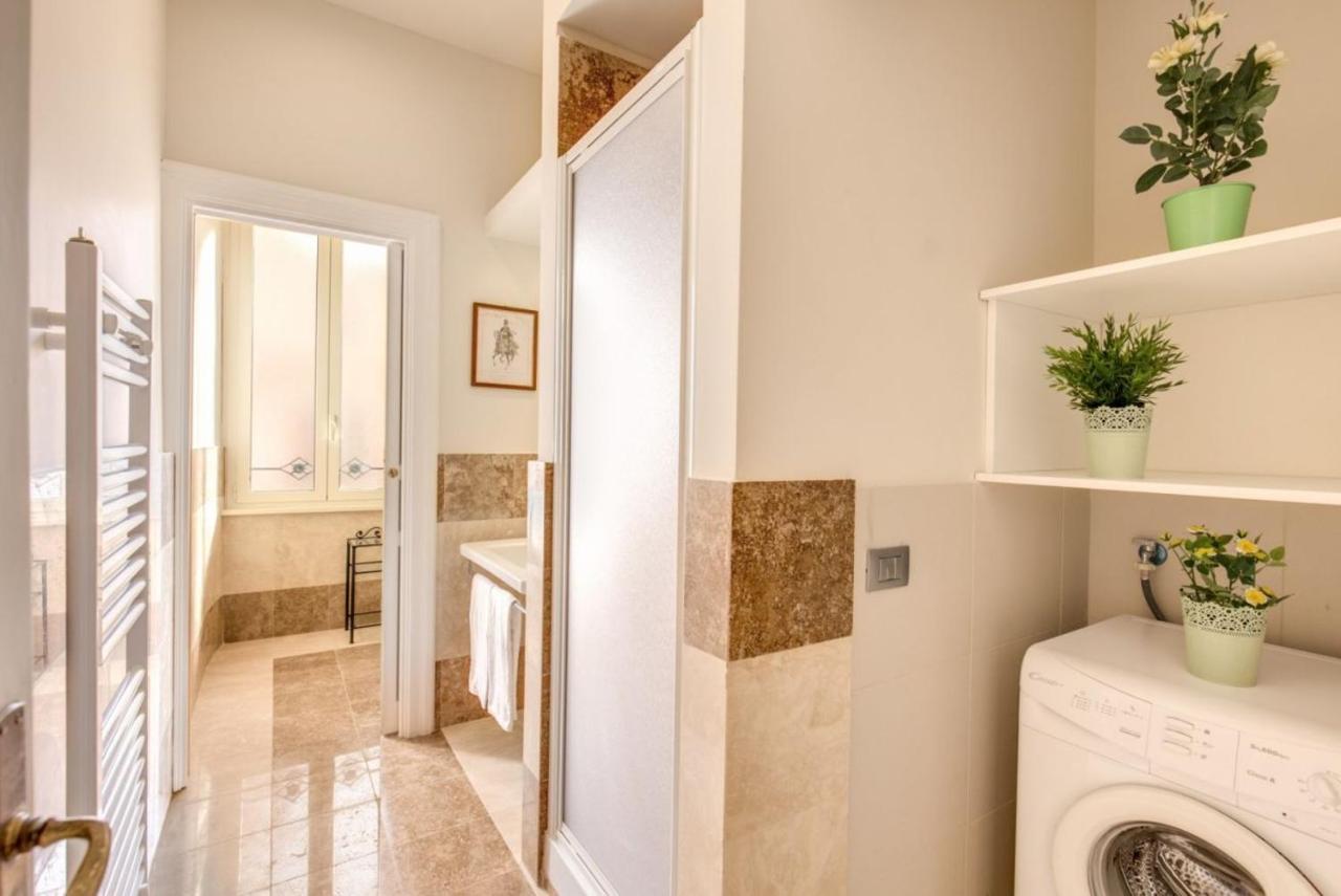 Lovely 4-Bedroom Apartment 30M Sangiovanni Metro Rome Luaran gambar