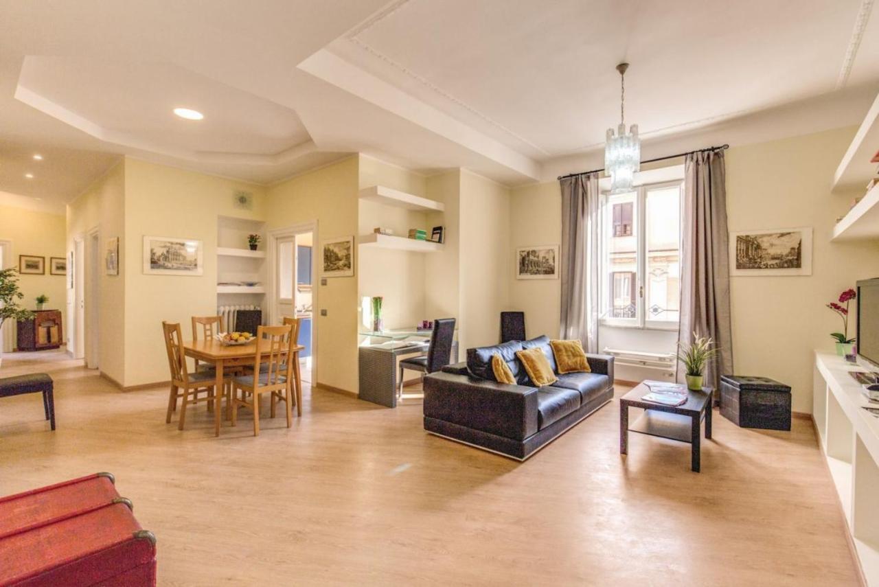 Lovely 4-Bedroom Apartment 30M Sangiovanni Metro Rome Luaran gambar