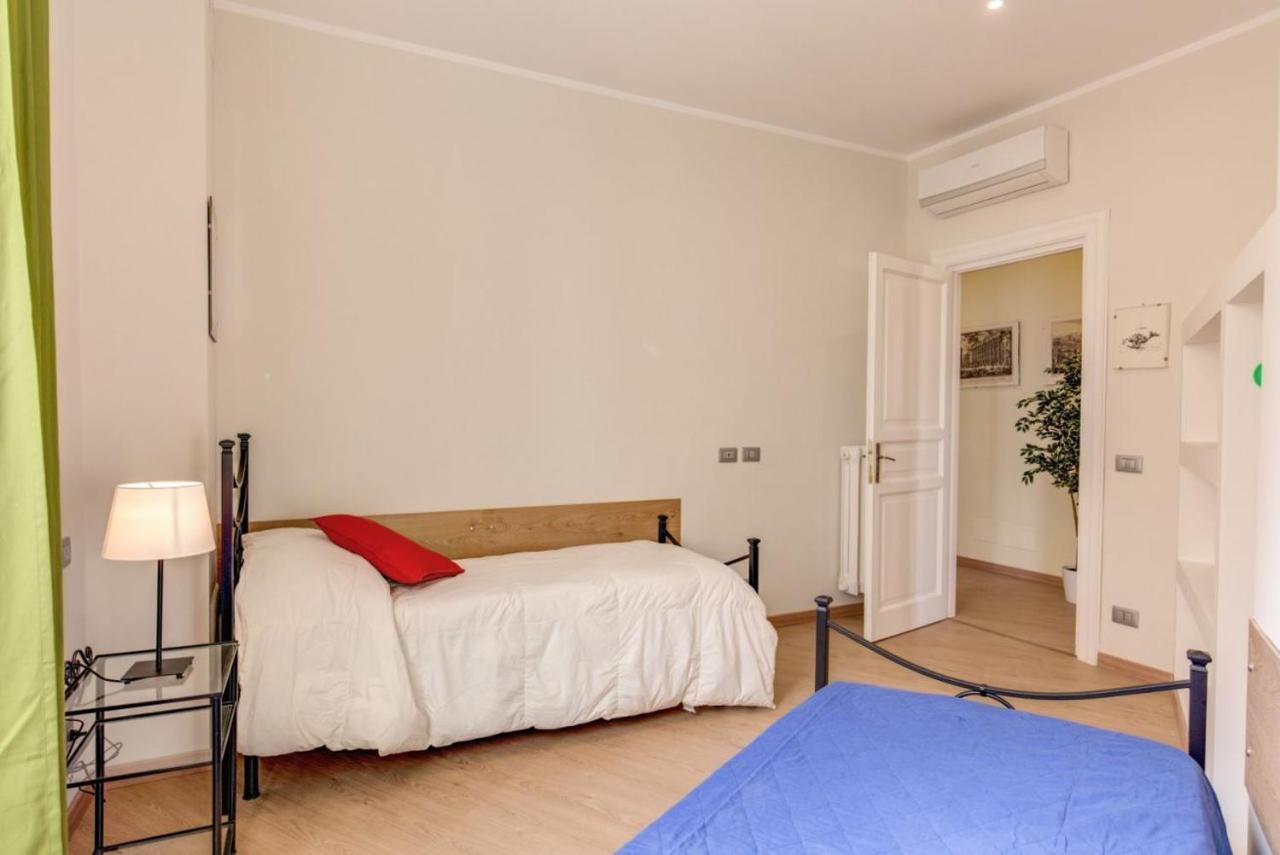 Lovely 4-Bedroom Apartment 30M Sangiovanni Metro Rome Luaran gambar