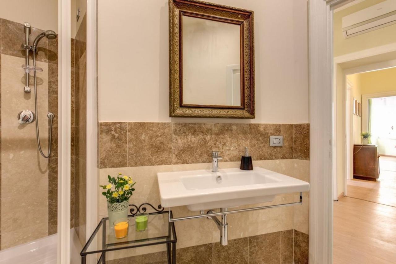 Lovely 4-Bedroom Apartment 30M Sangiovanni Metro Rome Luaran gambar