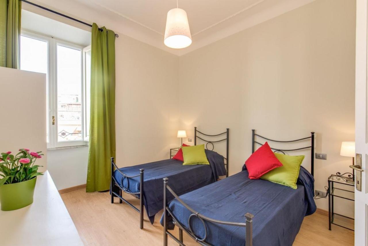 Lovely 4-Bedroom Apartment 30M Sangiovanni Metro Rome Luaran gambar